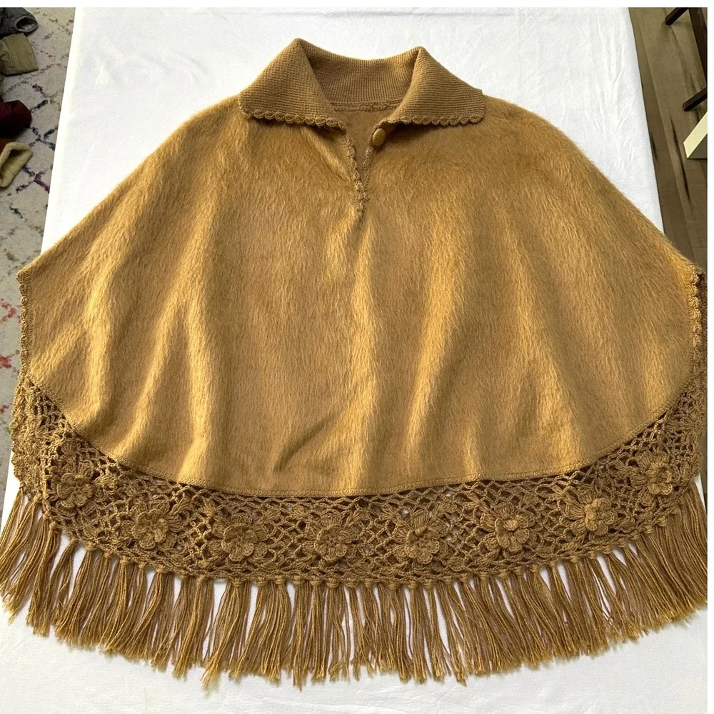 Alpaca Camargo Cape Poncho OS Camel Brown Crochet Lace Fringe Layer Peru Made